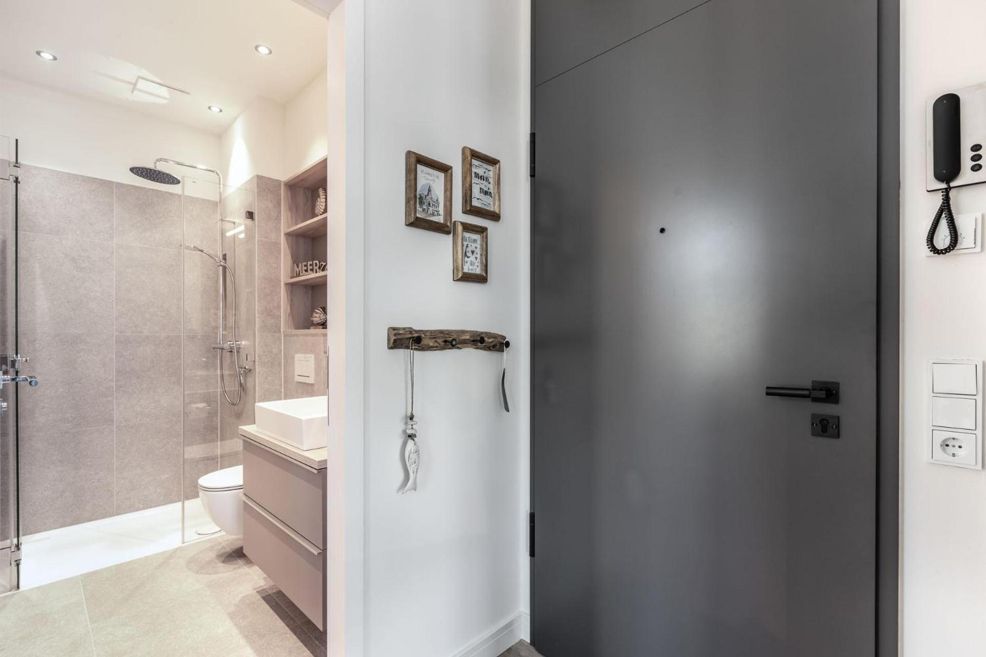 Neu! Exklusives Turmkoje Im Herzen Westerlands Apartment